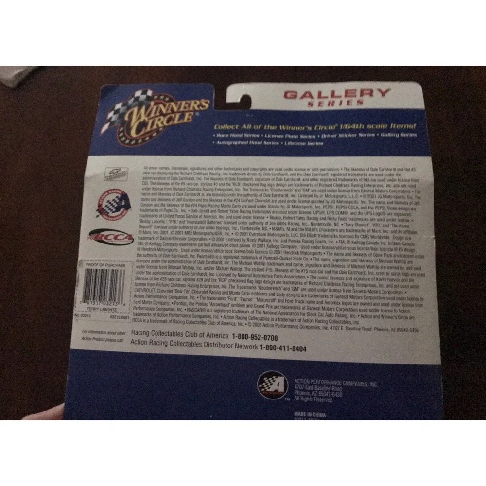 2001 Nascar Winners Circle Terry Labonte Gallery Series #5 Kellogg's